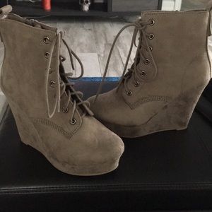 High heeled booties